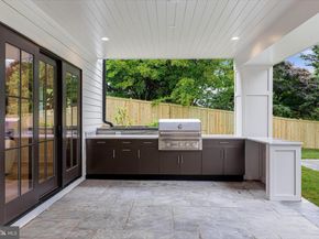 3815 N Abingdon Street, Arlington VA 22207