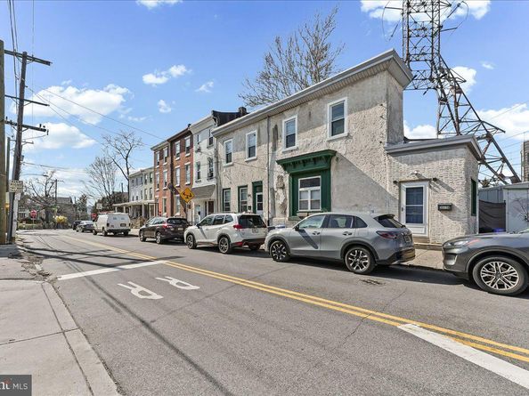 3517 Indian Queen Lane, Philadelphia PA 19129
