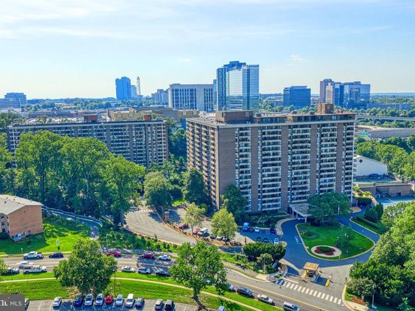 1800 Old Meadow Road 1006, Mclean VA 22102