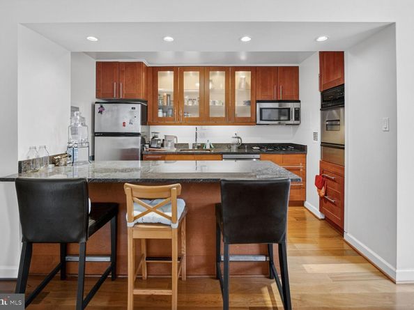 4515 Willard Avenue 702S, Chevy Chase MD 20815