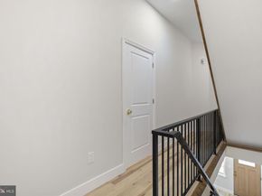 413 Mercy Street, Philadelphia PA 19148