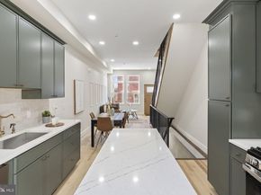 413 Mercy Street, Philadelphia PA 19148