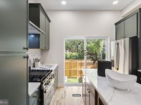 413 Mercy Street, Philadelphia PA 19148