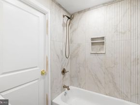 413 Mercy Street, Philadelphia PA 19148