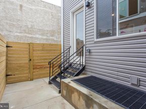 2010 N 8TH Street, Philadelphia PA 19122