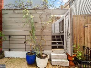 2456 Meredith Street, Philadelphia PA 19130
