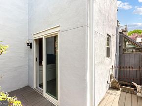 2456 Meredith Street, Philadelphia PA 19130
