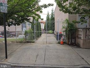 108 W Norris Street, Philadelphia PA 19122