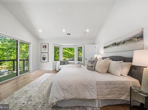 3804 Lakeview Terrace, Falls Church VA 22041