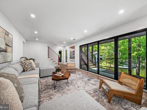 3804 Lakeview Terrace, Falls Church VA 22041