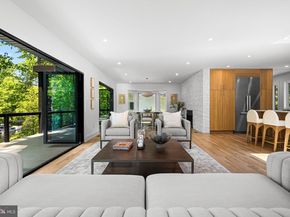 3804 Lakeview Terrace, Falls Church VA 22041