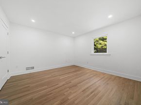 3804 Lakeview Terrace, Falls Church VA 22041