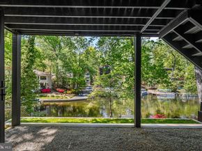 3804 Lakeview Terrace, Falls Church VA 22041