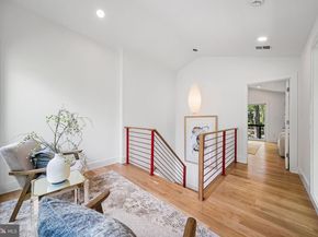 3804 Lakeview Terrace, Falls Church VA 22041