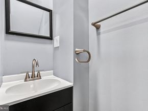 6072 W Girard Avenue, Philadelphia PA 19151