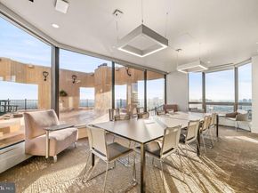 2018 Walnut Street 15M, Philadelphia PA 19103