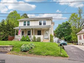 325 Cottage Avenue, Horsham PA 19044