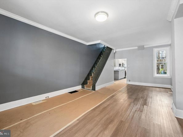 922 E Schiller Street, Philadelphia PA 19134