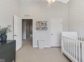 31 Hawkswell Circle, Oreland PA 19075