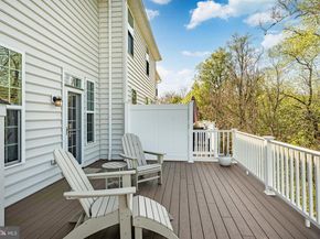 31 Hawkswell Circle, Oreland PA 19075