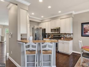31 Hawkswell Circle, Oreland PA 19075