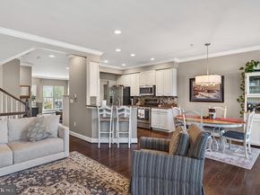31 Hawkswell Circle, Oreland PA 19075