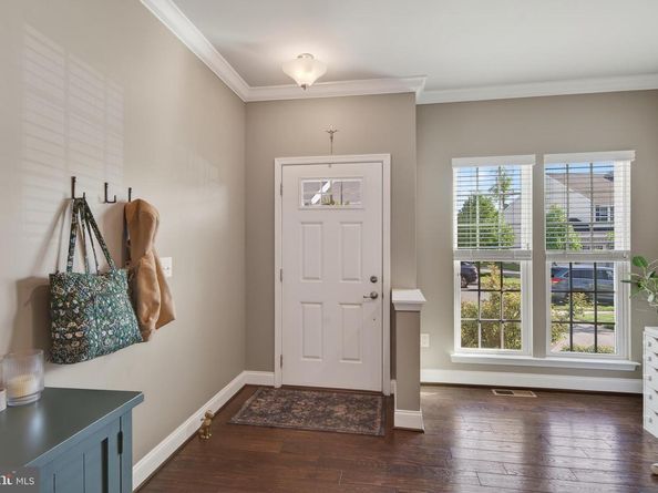 31 Hawkswell Circle, Oreland PA 19075