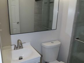 92 Hampstead 92, Ambler PA 19002