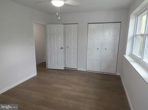 92 Hampstead 92, Ambler PA 19002