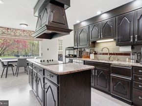 448 Moredon Road, Huntingdon Valley PA 19006