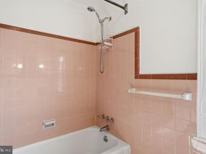 448 Moredon Road, Huntingdon Valley PA 19006
