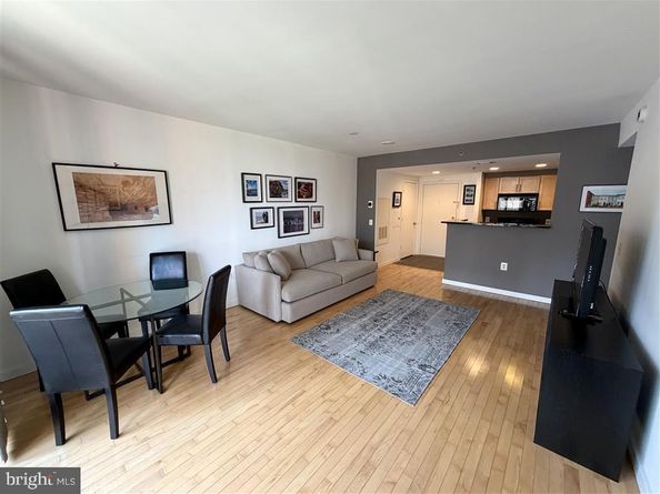 3883 Connecticut Avenue NW 212, Washington DC 20008
