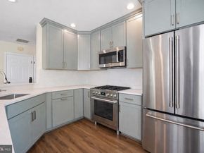 21840 Elkins Terrace 301, Sterling VA 20166