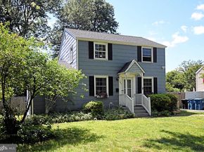 385 E Magnolia Drive, Morrisville PA 19067
