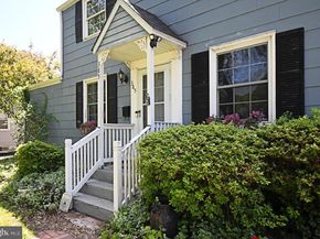 385 E Magnolia Drive, Morrisville PA 19067