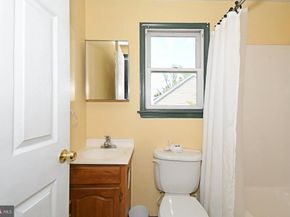 385 E Magnolia Drive, Morrisville PA 19067