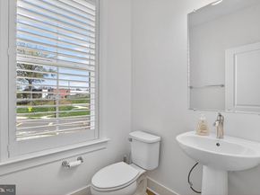 7449 Rocky Creek Terrace, Annandale VA 22003