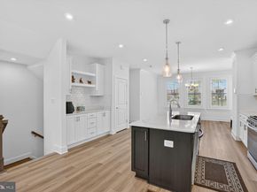 7449 Rocky Creek Terrace, Annandale VA 22003