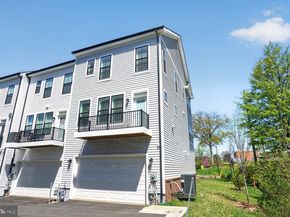 7449 Rocky Creek Terrace, Annandale VA 22003