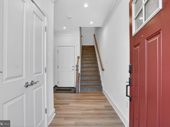 7449 Rocky Creek Terrace, Annandale VA 22003