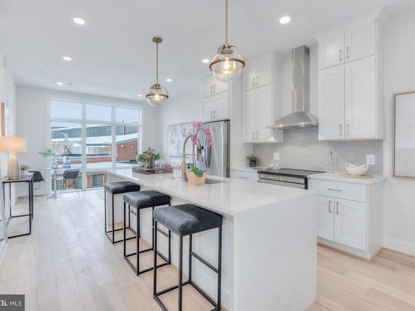 4347 Harrison Street NW PENTHOUSE EIGHT, Washington DC 20015