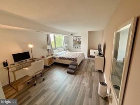 4601 N Park Avenue 715, Chevy Chase MD 20815