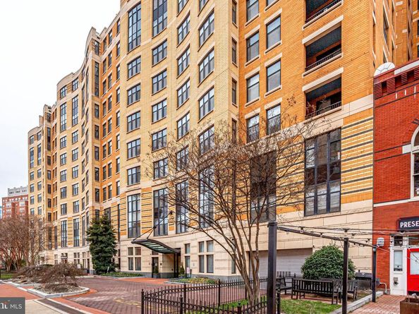 400 Massachusetts Avenue NW 803, Washington DC 20001