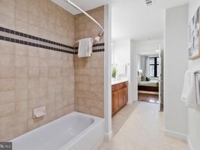 400 Massachusetts Avenue NW 803, Washington DC 20001