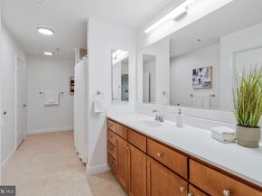 400 Massachusetts Avenue NW 803, Washington DC 20001