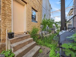1471 N Frazier Street, Philadelphia PA 19131