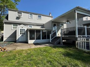 922 Lawnton Terrace, Glenolden PA 19036