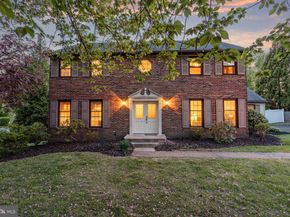 9 Renee Circle, Richboro PA 18954