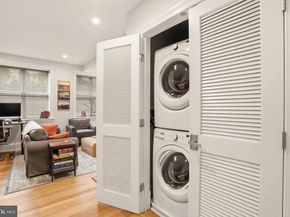 819 D Street NE 4, Washington DC 20002