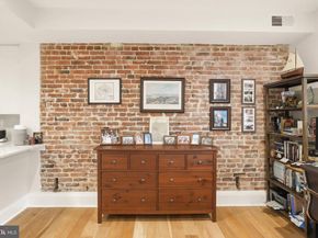 819 D Street NE 4, Washington DC 20002